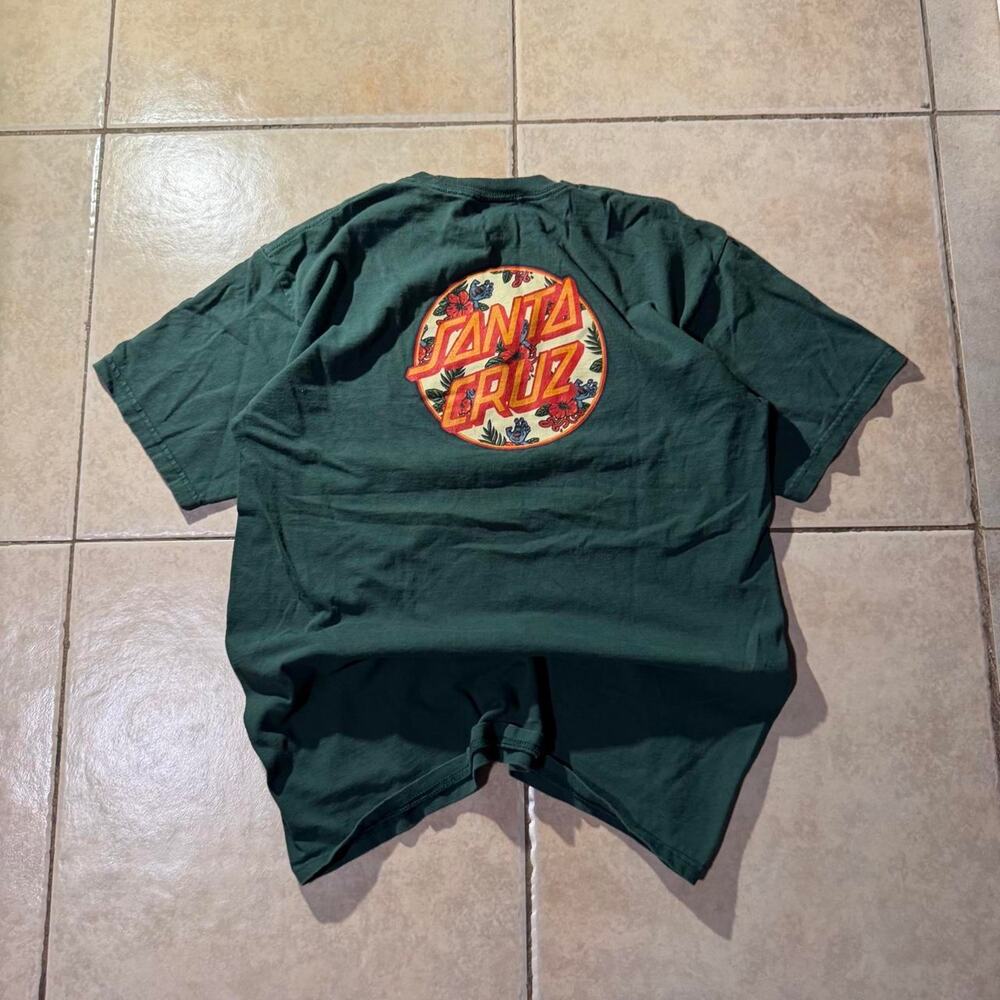 Y2k vintage santa cruz green shirt Size M in Mens